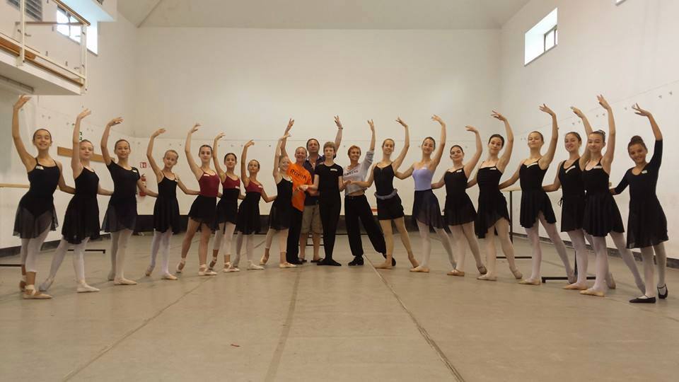 You are currently viewing Ljetni baletni seminar u Sutivanu