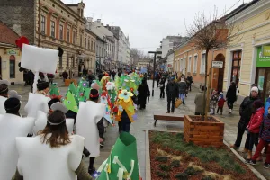 Pročitajte više o članku Male maškare zavladale gradom