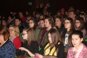 Read more about the article Festival Maslačak i drugog dana napunio dvorane sisačkog kazališta
