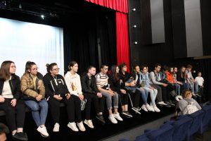 Read more about the article Na Maslačku zaigrali i mladi osječki glumci
