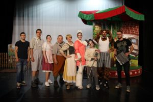 Read more about the article Svjetski dan kazališta uz “Povuci-potegni”