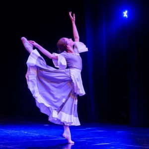 Read more about the article Ovu subotu pogledajte plesnu predstavu “Pepeljuga” na Youtube kanalu Doma kulture
