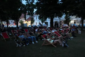 Pročitajte više o članku Održano premijerno prikazivanje na novom Mobilnom kinu