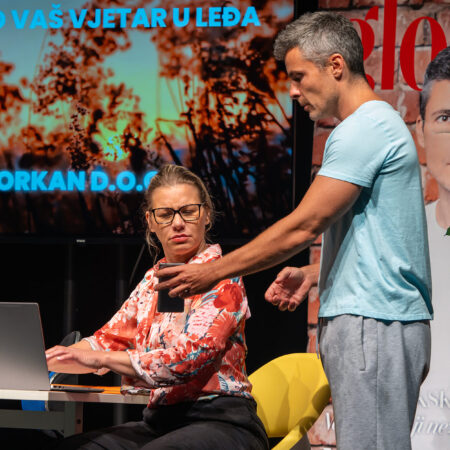 Autor zoran luketić. kulturno ljeto kkv a 'ništa bez reklame' (53)