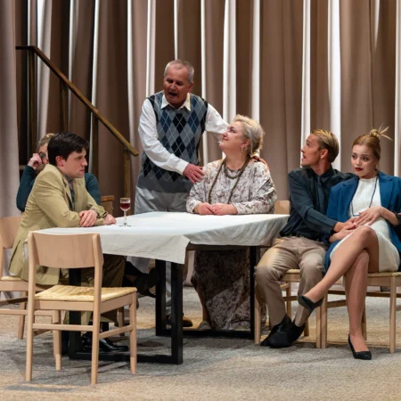 Autor Zoran Luketić 'U očekivanju oca' Prolog (14)