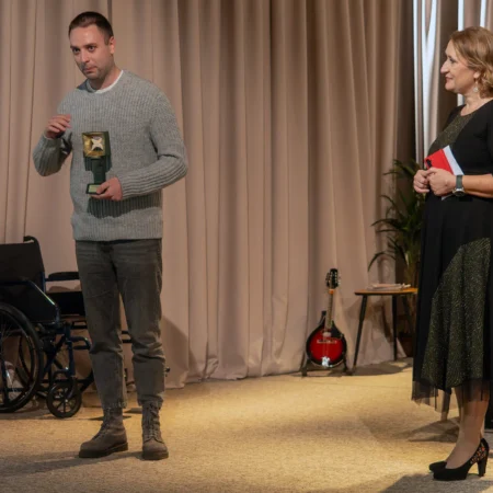 Autor Zoran Luketić 'U očekivanju oca' Prolog (28)