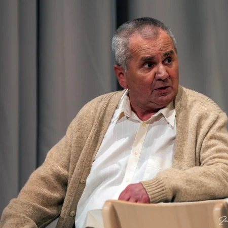 Autor Zoran Luketić 'U očekivanju oca' Prolog (76)