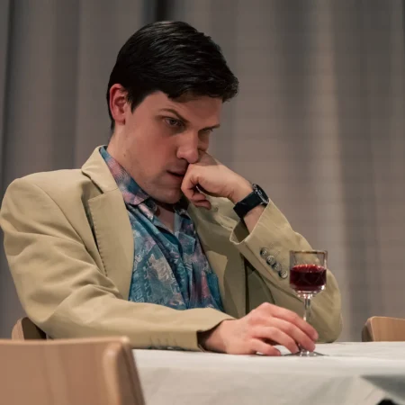 Autor Zoran Luketić 'U očekivanju oca' Prolog (82)