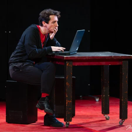 Autor Zoran Luketić Predstava 'Realisti' Teatar Exsit (20)