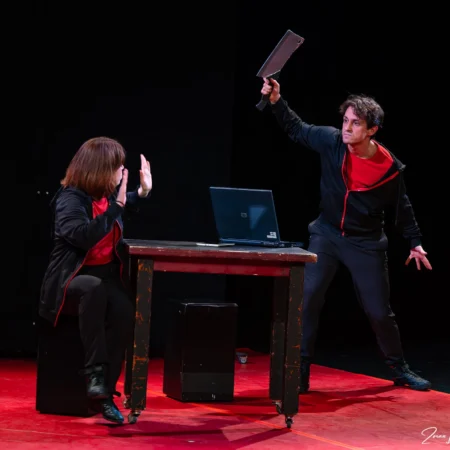 Autor Zoran Luketić Predstava 'Realisti' Teatar Exsit (5)