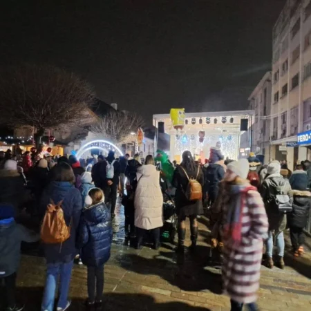 Advent u sisku sveti niko svijetom šeta 06 12