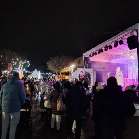 Advent u sisku sveti niko svijetom šeta 06 12