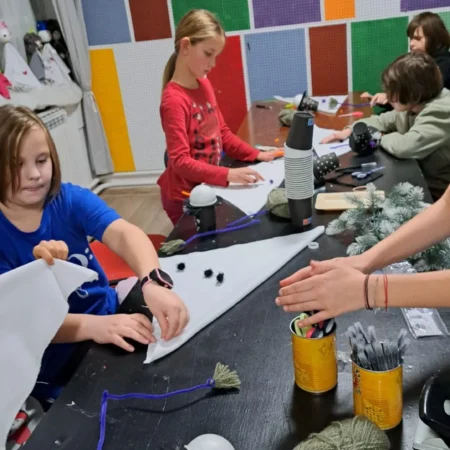 Bozicna radionica za djecu 19 12