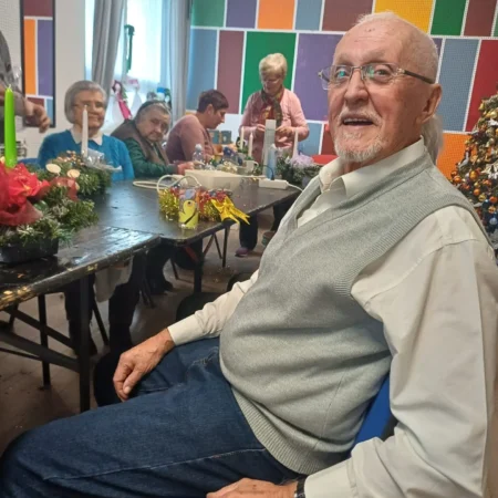 Bozicna radionica za umirovljenike 19 12