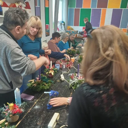 Bozicna radionica za umirovljenike 19 12