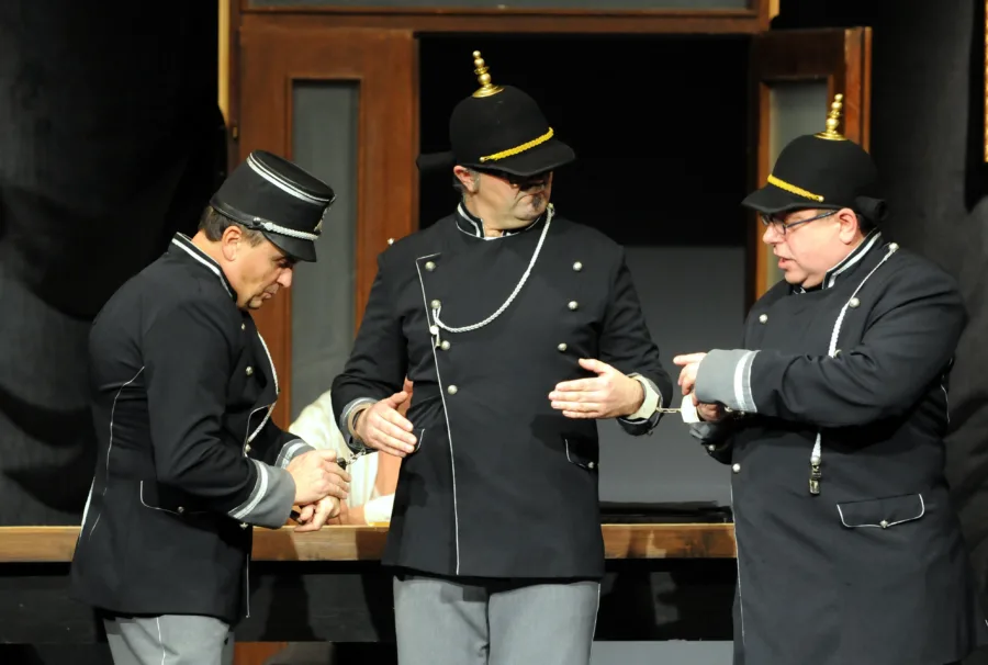 POLICAJCI